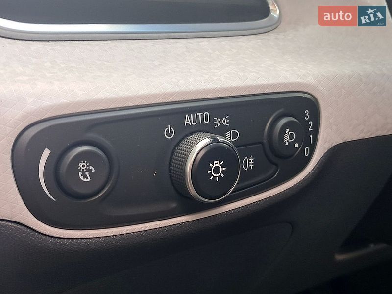 Хэтчбек Opel Ampera-e 2019 в Ровно