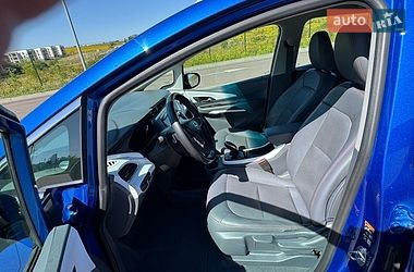 Хэтчбек Opel Ampera-e 2017 в Ровно