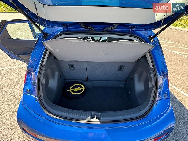 Хэтчбек Opel Ampera-e 2017 в Ровно
