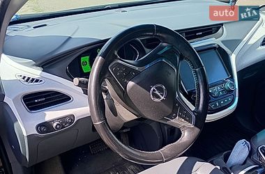 Хэтчбек Opel Ampera-e 2017 в Берёзовке