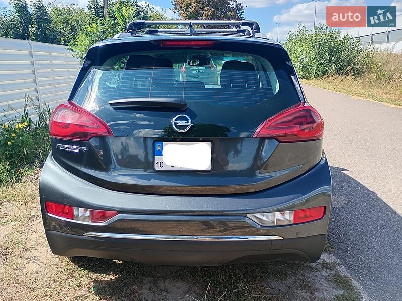 Хэтчбек Opel Ampera-e 2017 в Берёзовке