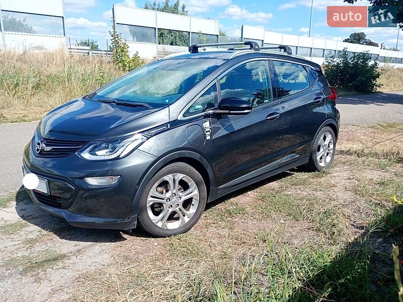 Хэтчбек Opel Ampera-e 2017 в Берёзовке