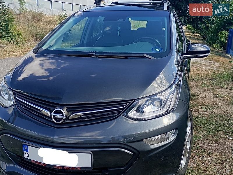 Хэтчбек Opel Ampera-e 2017 в Берёзовке