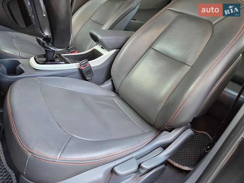 Хэтчбек Opel Ampera-e 2019 в Хмельницком фото 18 Хэтчбек Opel Ampera-e 2019 в Хмельницком