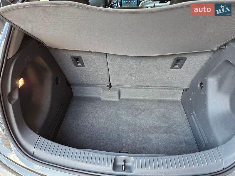 Хэтчбек Opel Ampera-e 2019 в Хмельницком фото 24 Хэтчбек Opel Ampera-e 2019 в Хмельницком