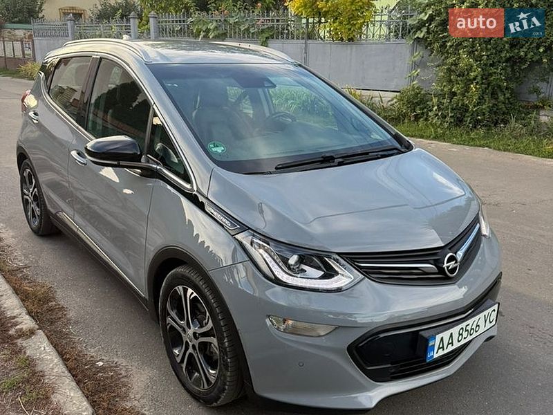 Opel Ampera-e 2019
