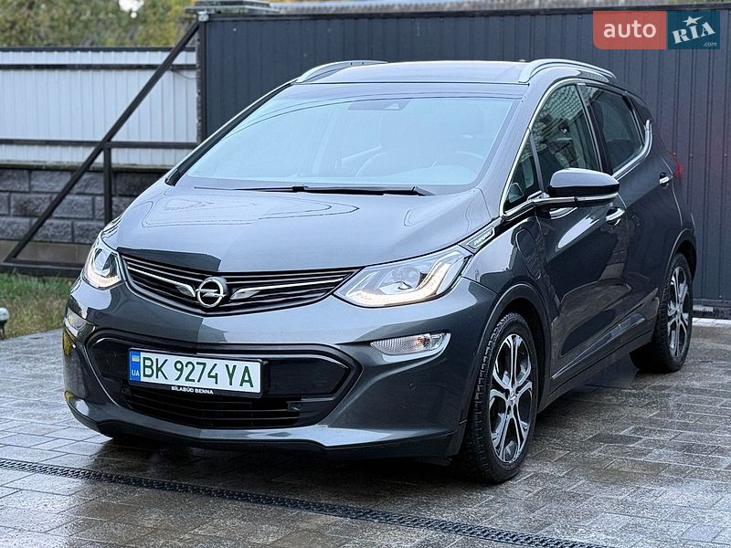 Хэтчбек Opel Ampera-e 2019 в Костополе