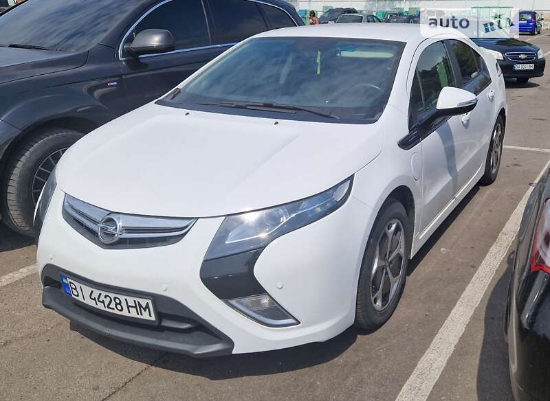 Opel Ampera