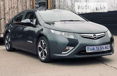 Opel Ampera  2013