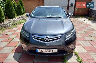 Opel Ampera  2012