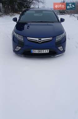 Opel Ampera  2013