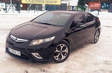 Opel Ampera  2012
