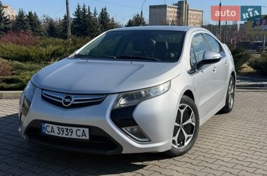 Opel Ampera  2011