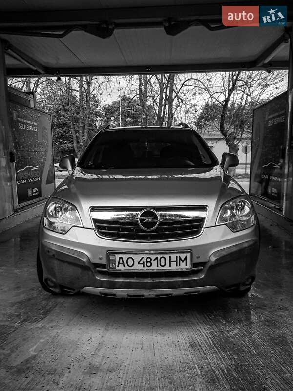 Opel Antara