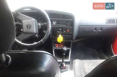 Opel Ascona  1986