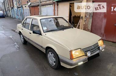 Opel Ascona  1985