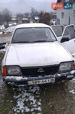 Opel Ascona  1986