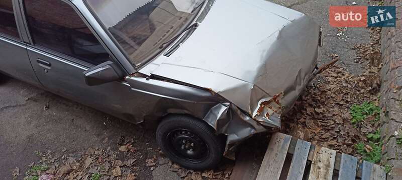 Седан Opel Ascona 1987 в Запорожье