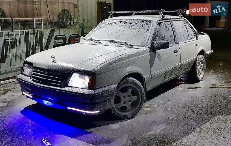 Opel Ascona 1987