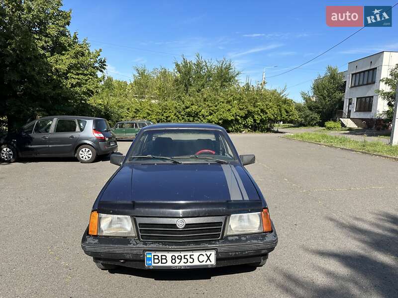 Opel Ascona