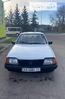 Opel Ascona  1985