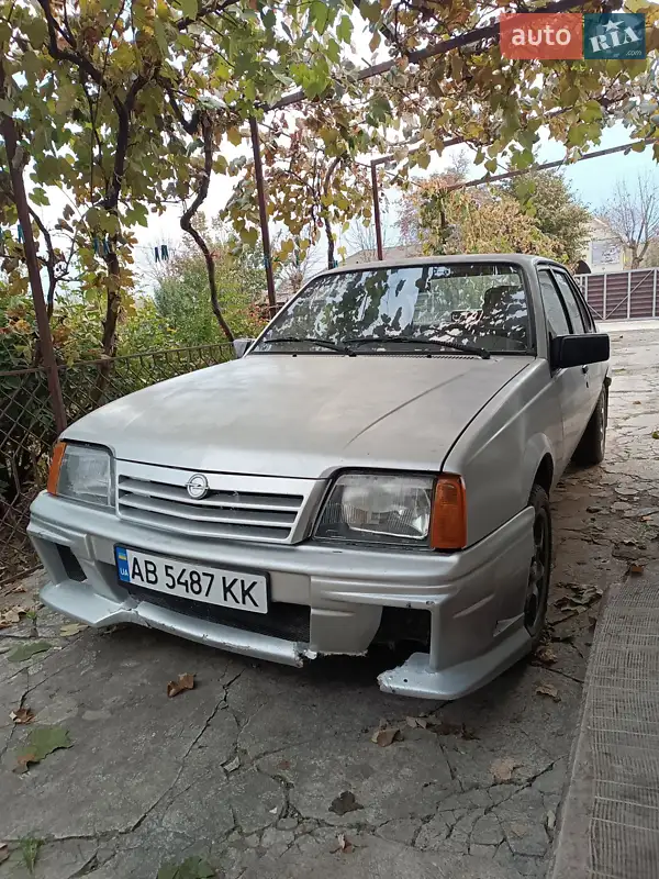 Opel Ascona