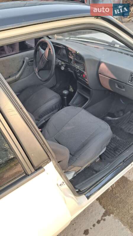 Хетчбек Opel Ascona 1987 в Києві