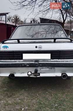 Opel Ascona  1985