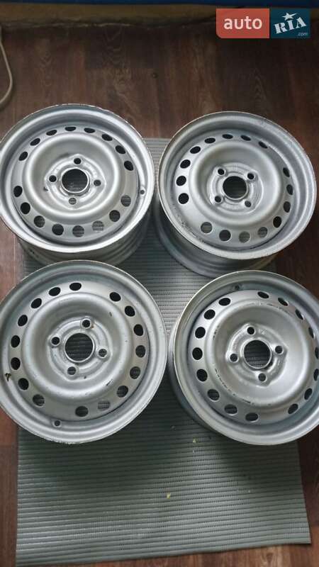 Хэтчбек Opel Ascona