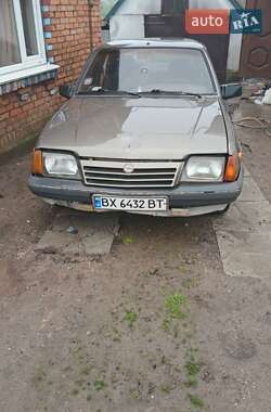 Хетчбек Opel Ascona 1987 в Хмельницькому