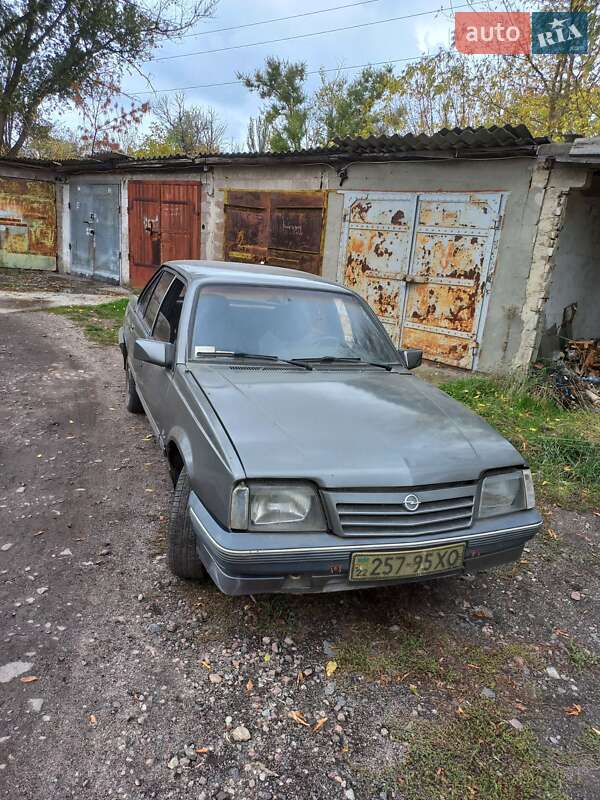 Opel Ascona