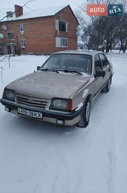 Opel Ascona  1986