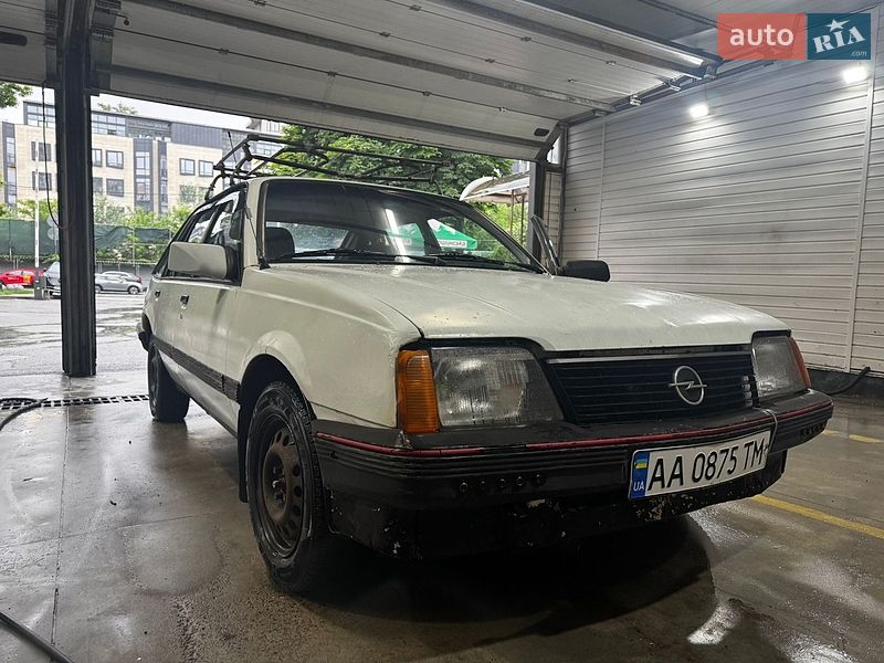 Opel Ascona 1985