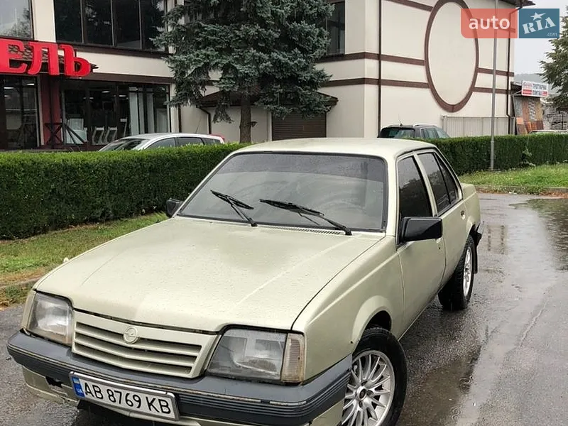 Opel Ascona 1987