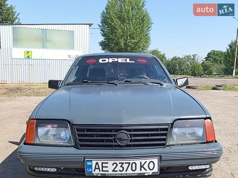 Opel Ascona