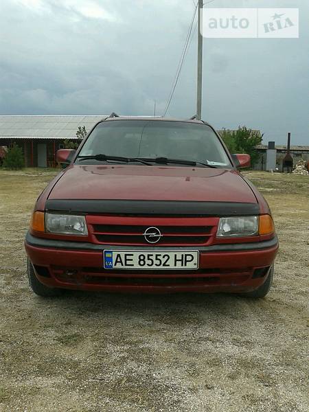 Opel Astra 1992 года