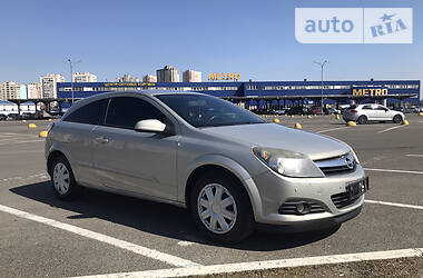 Opel Astra GTC  2006