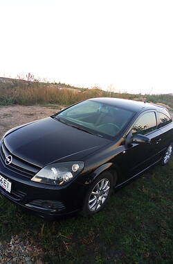 Opel Astra GTC  2005