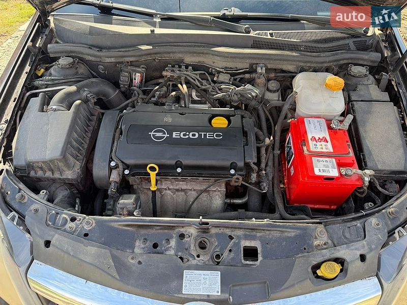 Хэтчбек Opel Astra GTC 2008 в Житомире