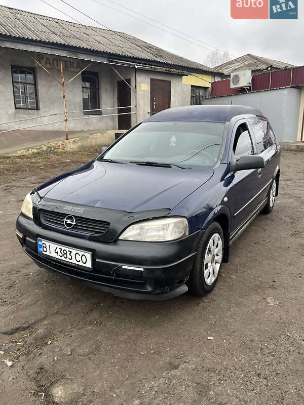 Opel Astra Van