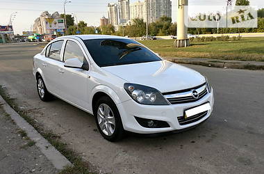 Opel Astra Clasic 2014