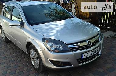 Opel Astra  2008