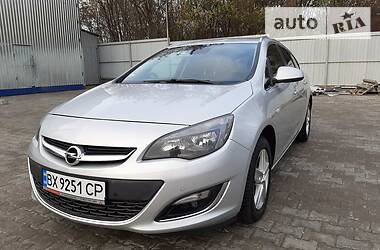 Opel Astra EXCLUSIVE  2015