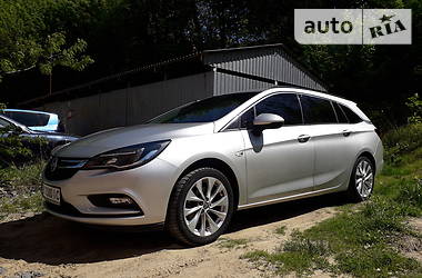 Opel Astra  2016