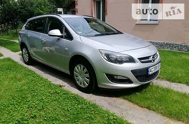 Opel Astra  2015