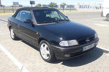 Opel Astra  1998