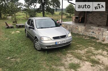 Opel Astra  2007