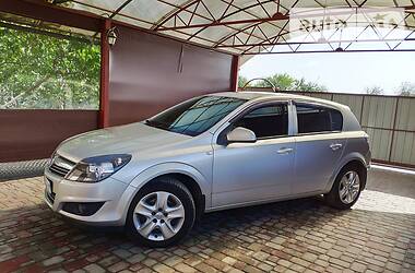 Opel Astra 2013