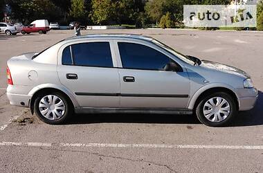 Opel Astra  2006