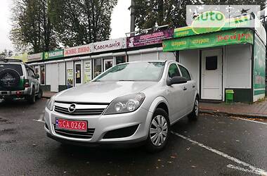 Opel Astra  2009